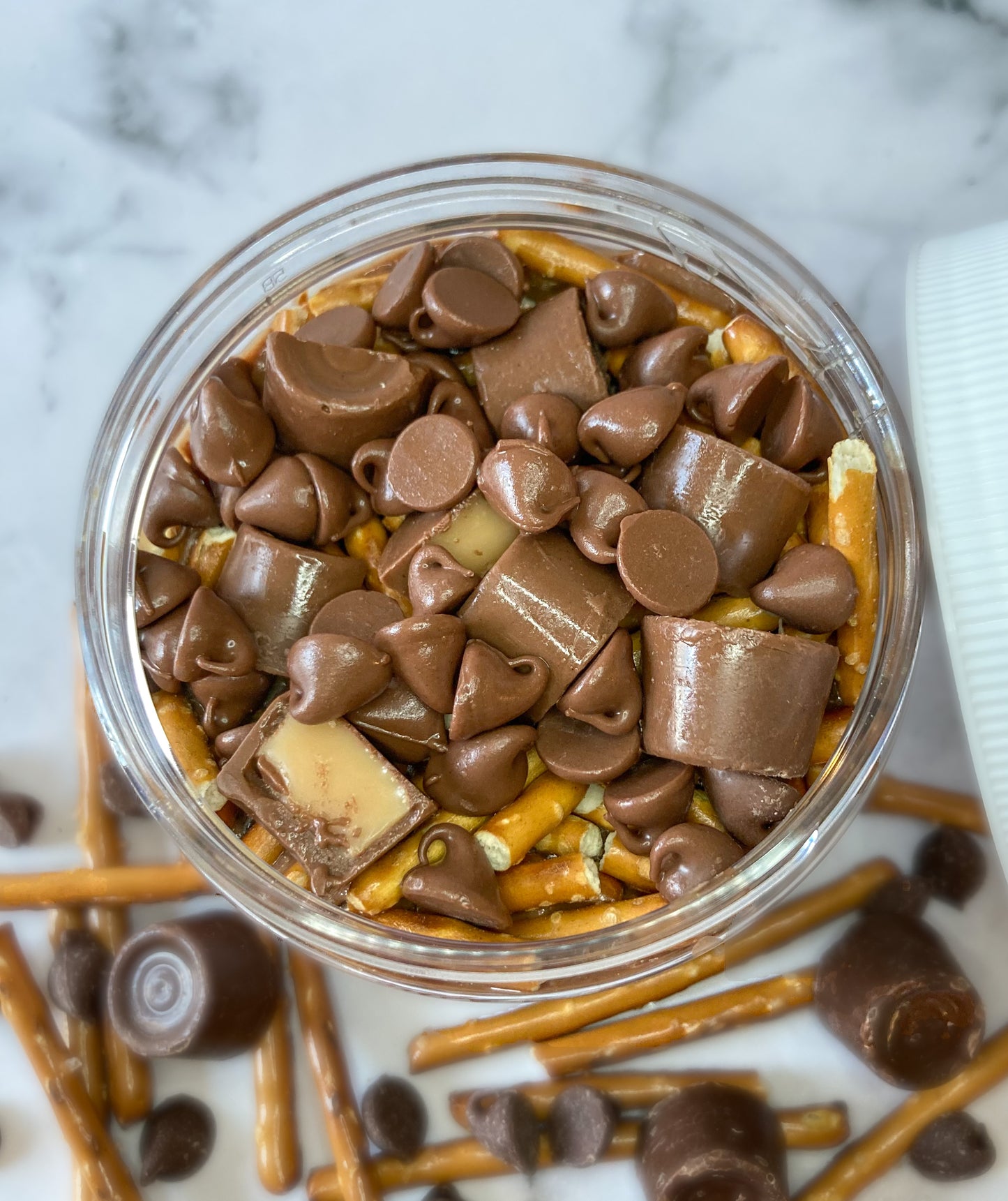 Caramel Pretzel Twist - Milk chocolate, Rolo, and Pretzel Peanut Butter