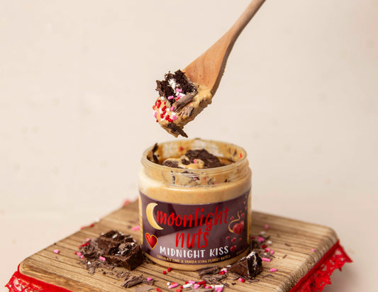 Spoonful of moonlight nuts white chocolate an chocolate cake peanut butter, Midnight Kiss.